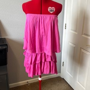 ee:some sz M romper strapless tiered shorts pink New not worn